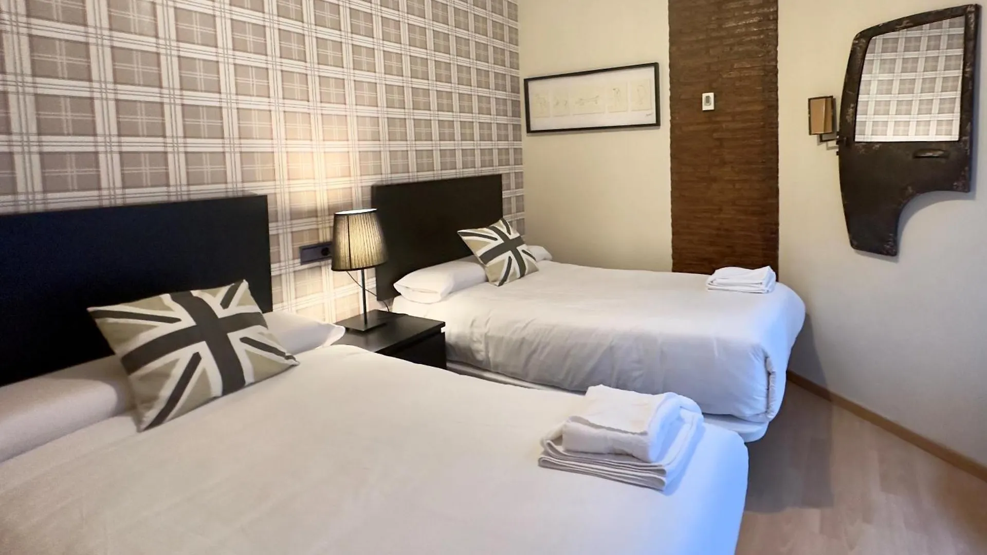 Urbe10 Plaza De Uncibay 3 Bedrooms Apatment Málaga Daire